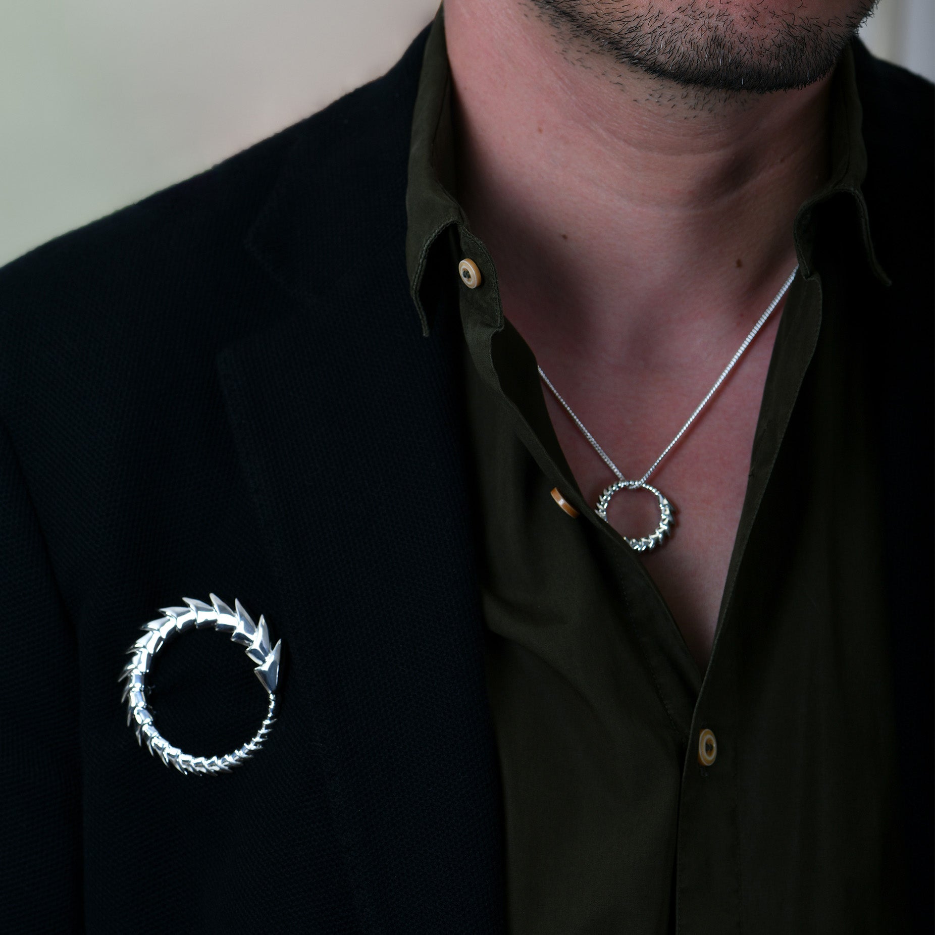ÉPICO HOOP PENDANT