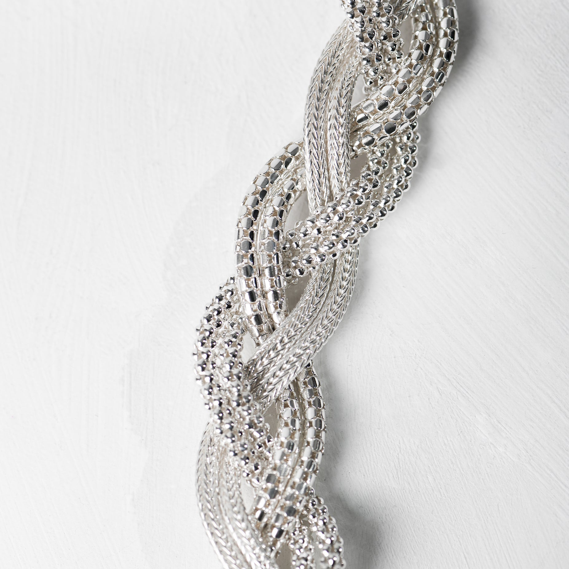 VIDA NECKLACE