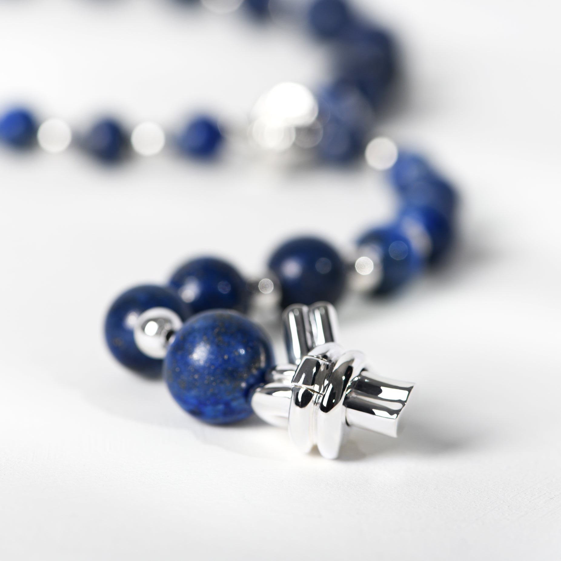 PRE-HISPANIC LAPIS LAZULI NECKLACE