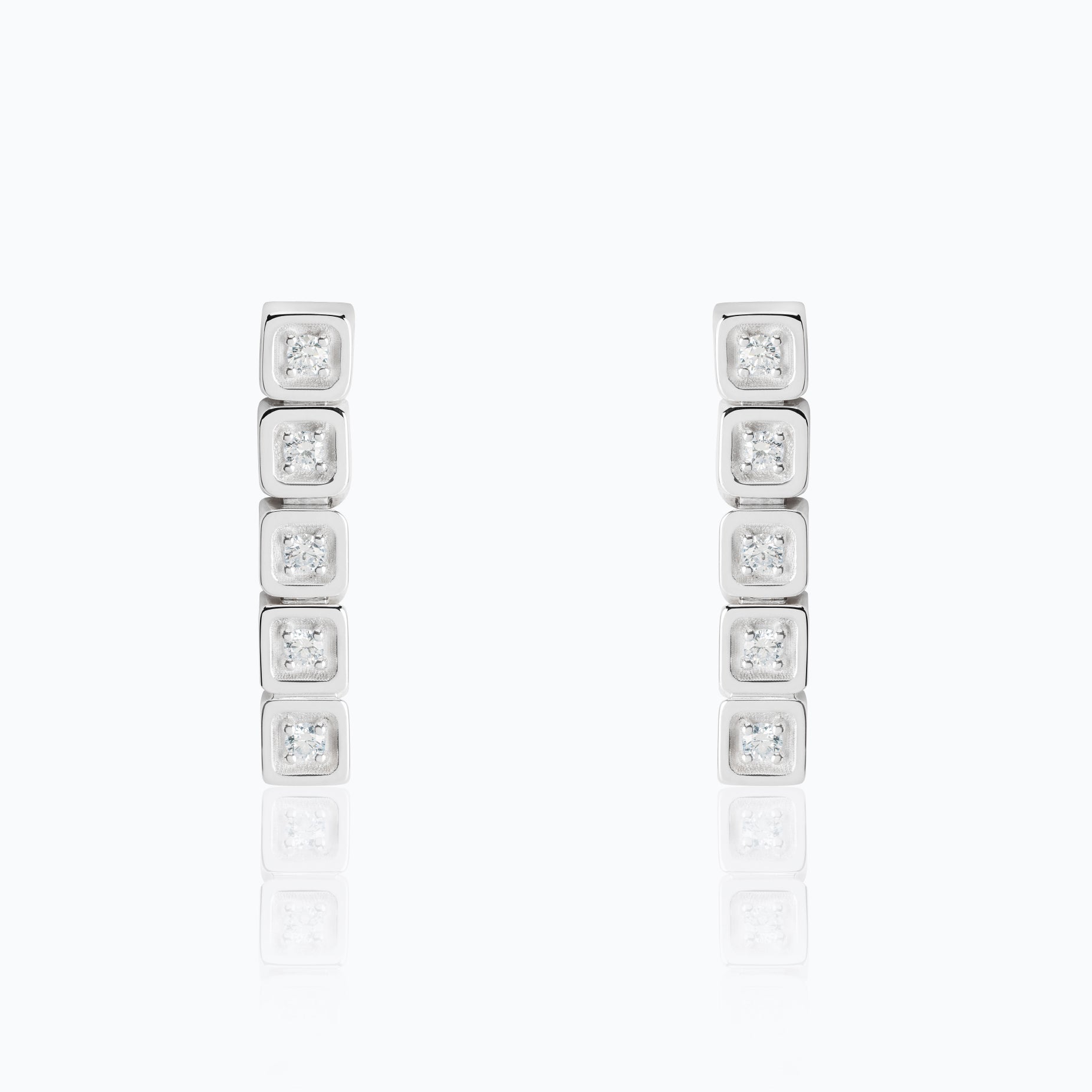 XOCOLATE TABLET DIAMANTES EARRINGS