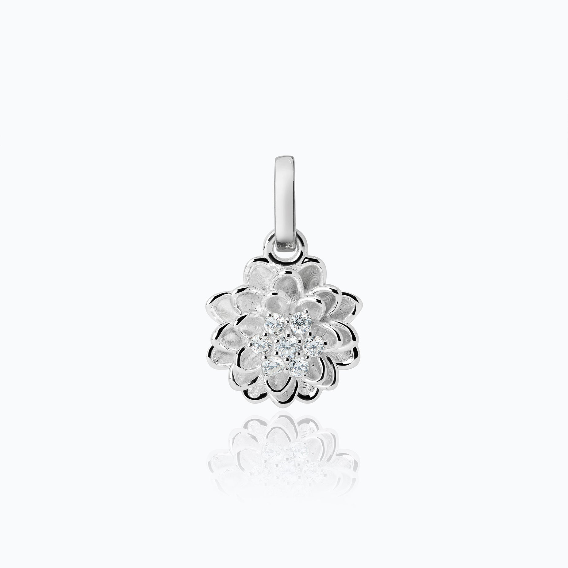 DALIA DIAMANTES CHARM