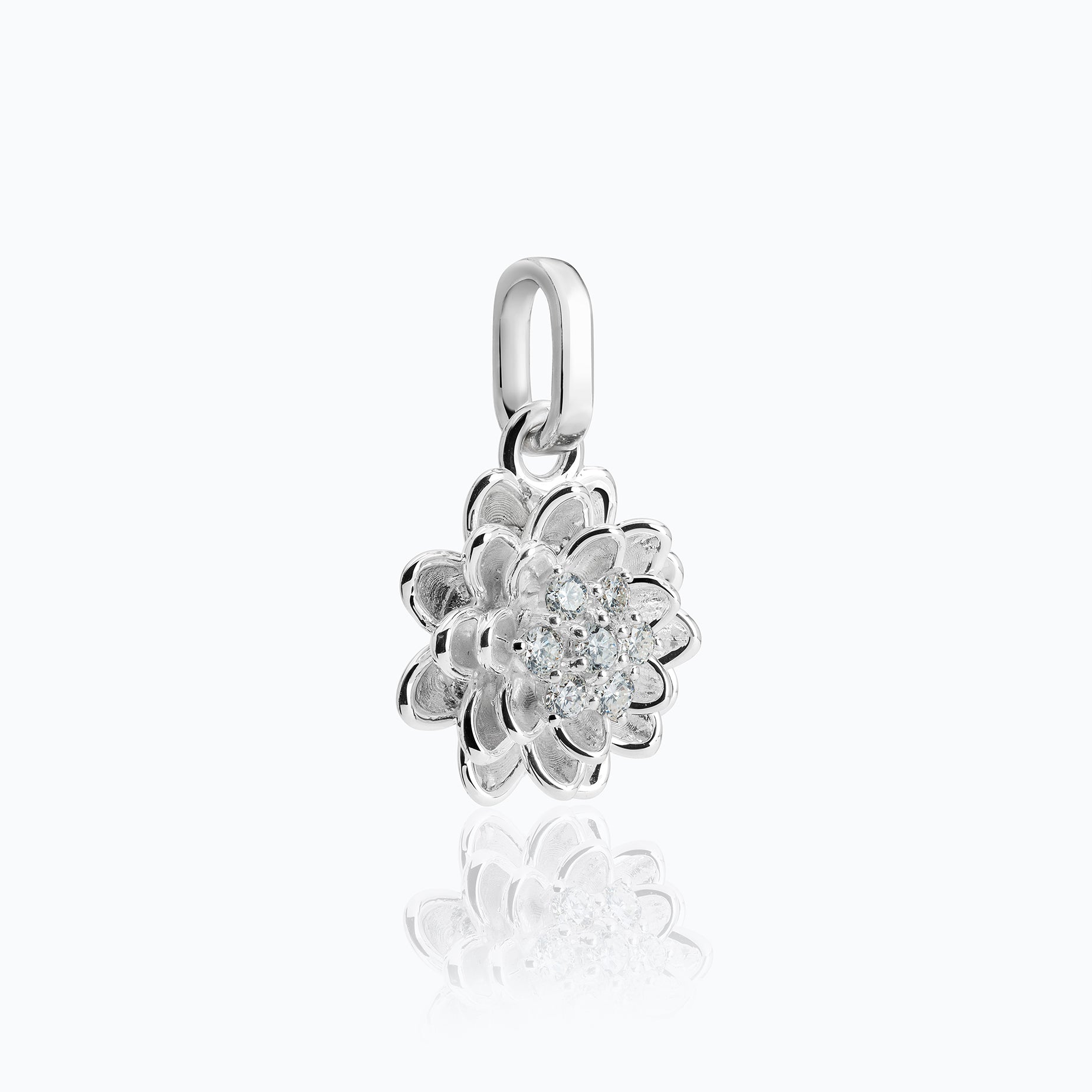 DALIA DIAMANTES CHARM