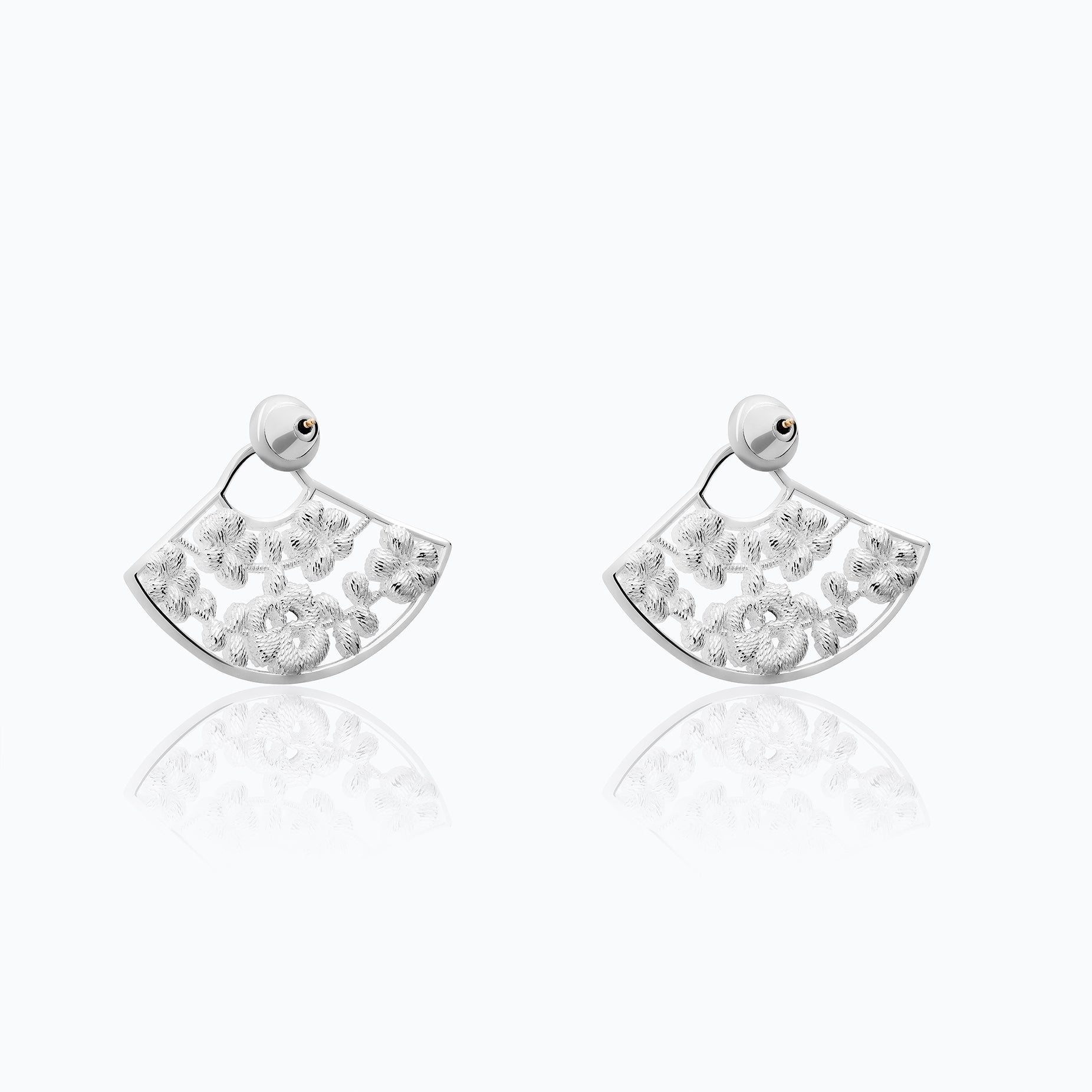 BORDADOS FAN EARRINGS