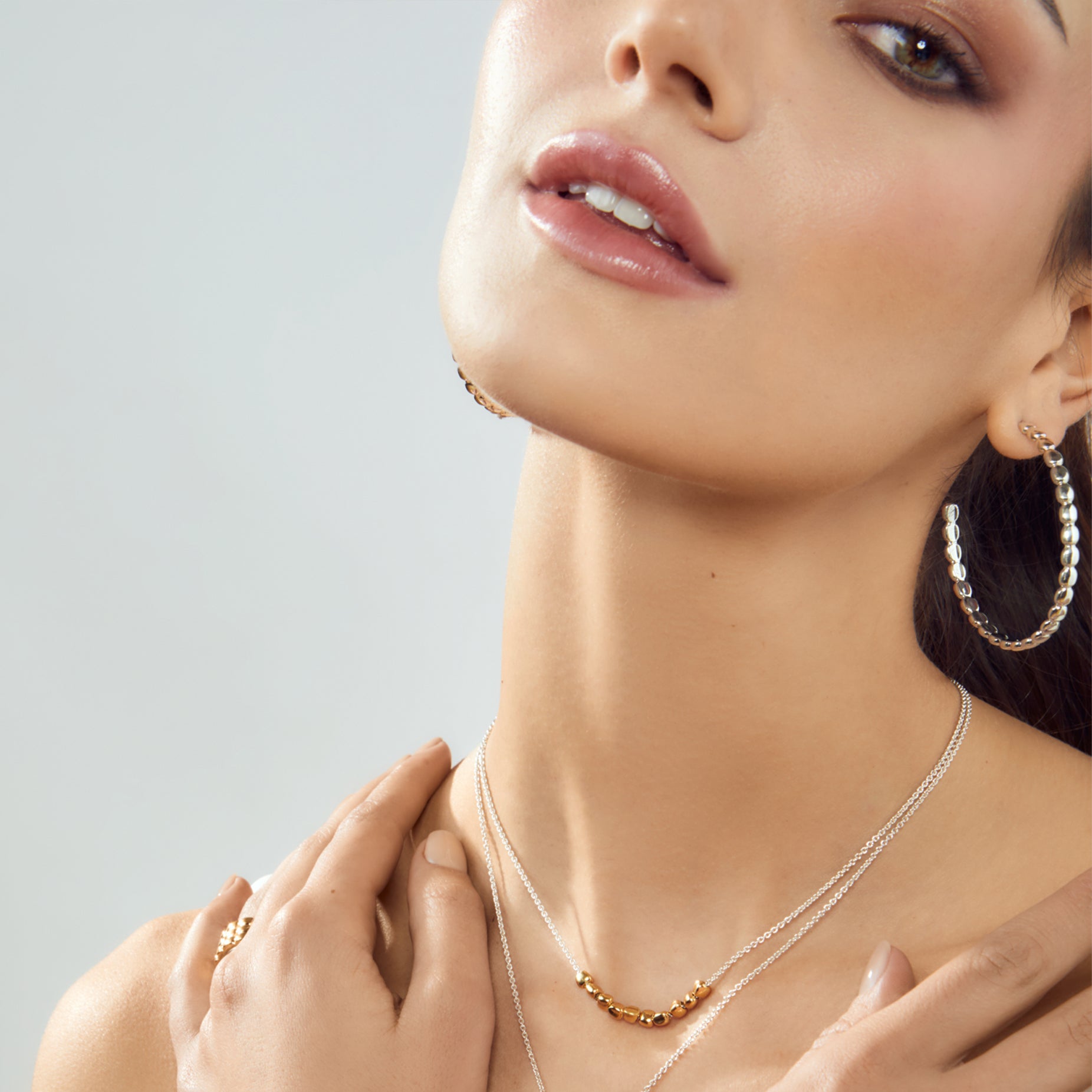 ALMA HOOP EARRINGS