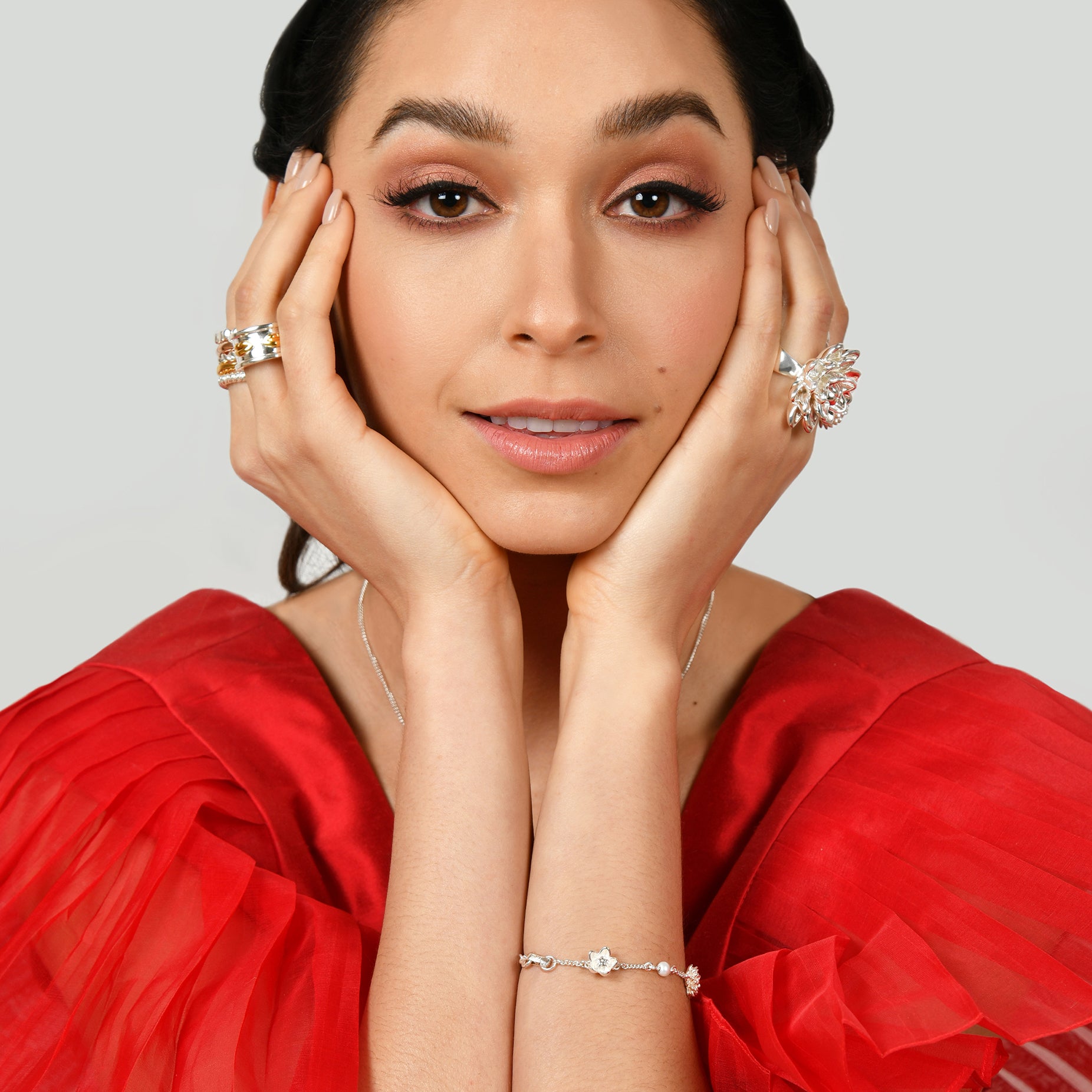 DALIA FLOWERS BRACELET