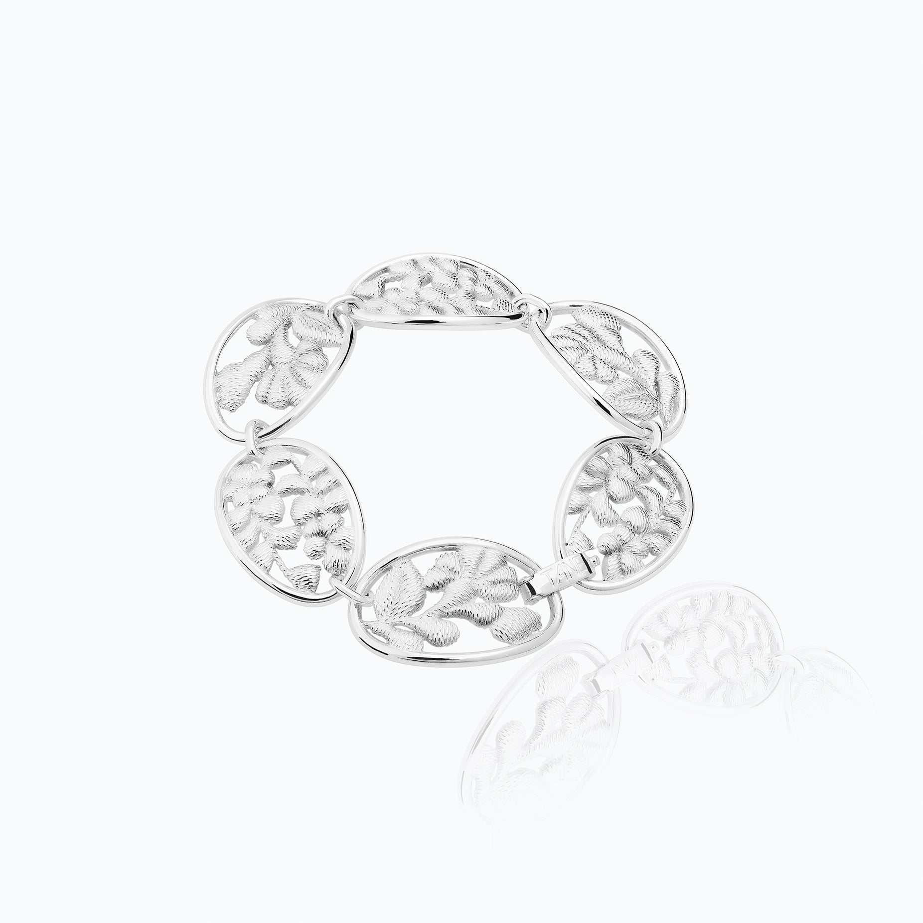 BORDADOS FAN BRACELET