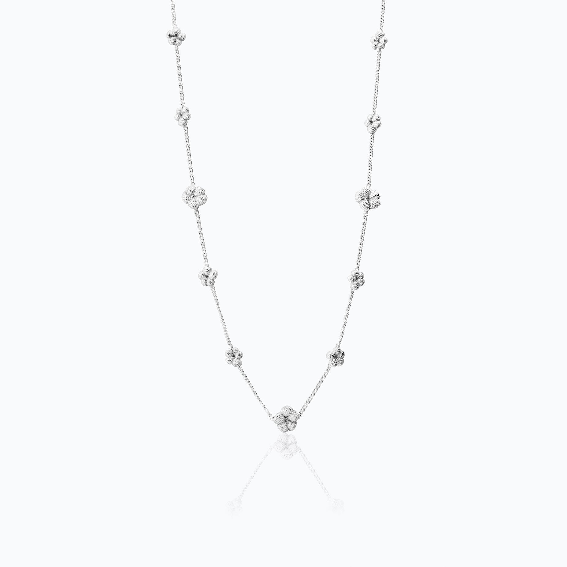 BORDADOS FLOWERS NECKLACE