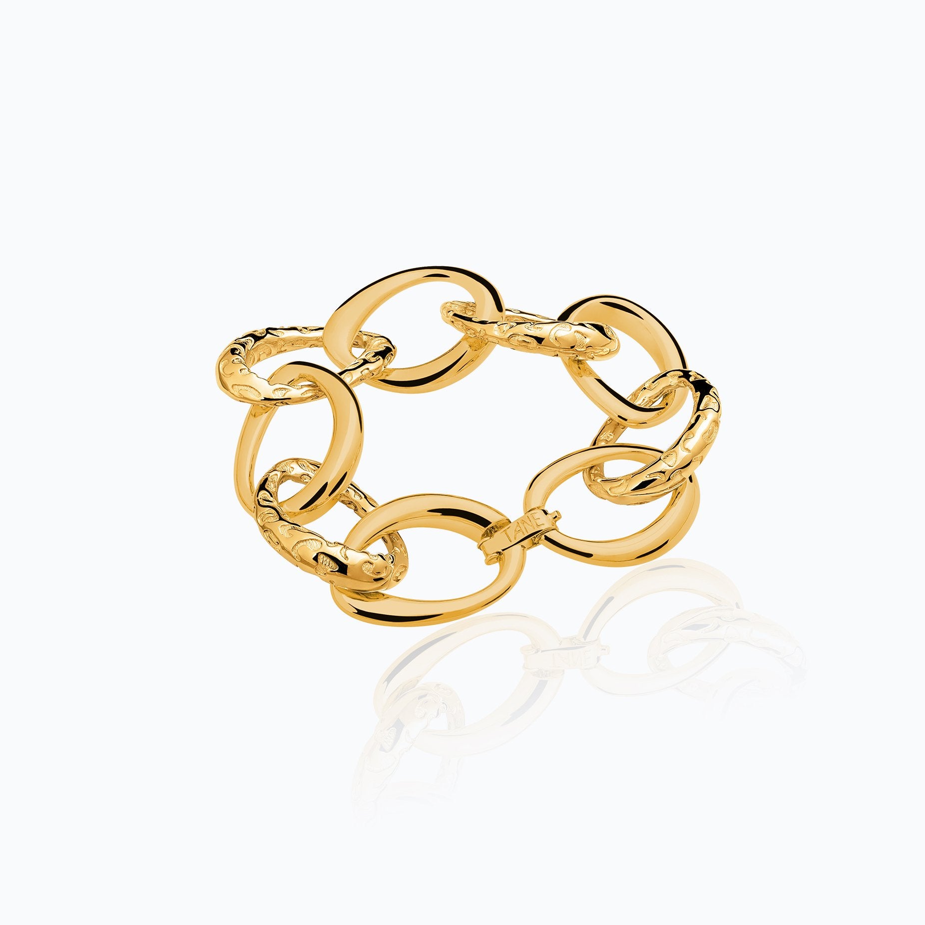 JAGUAR GOLD BRACELET