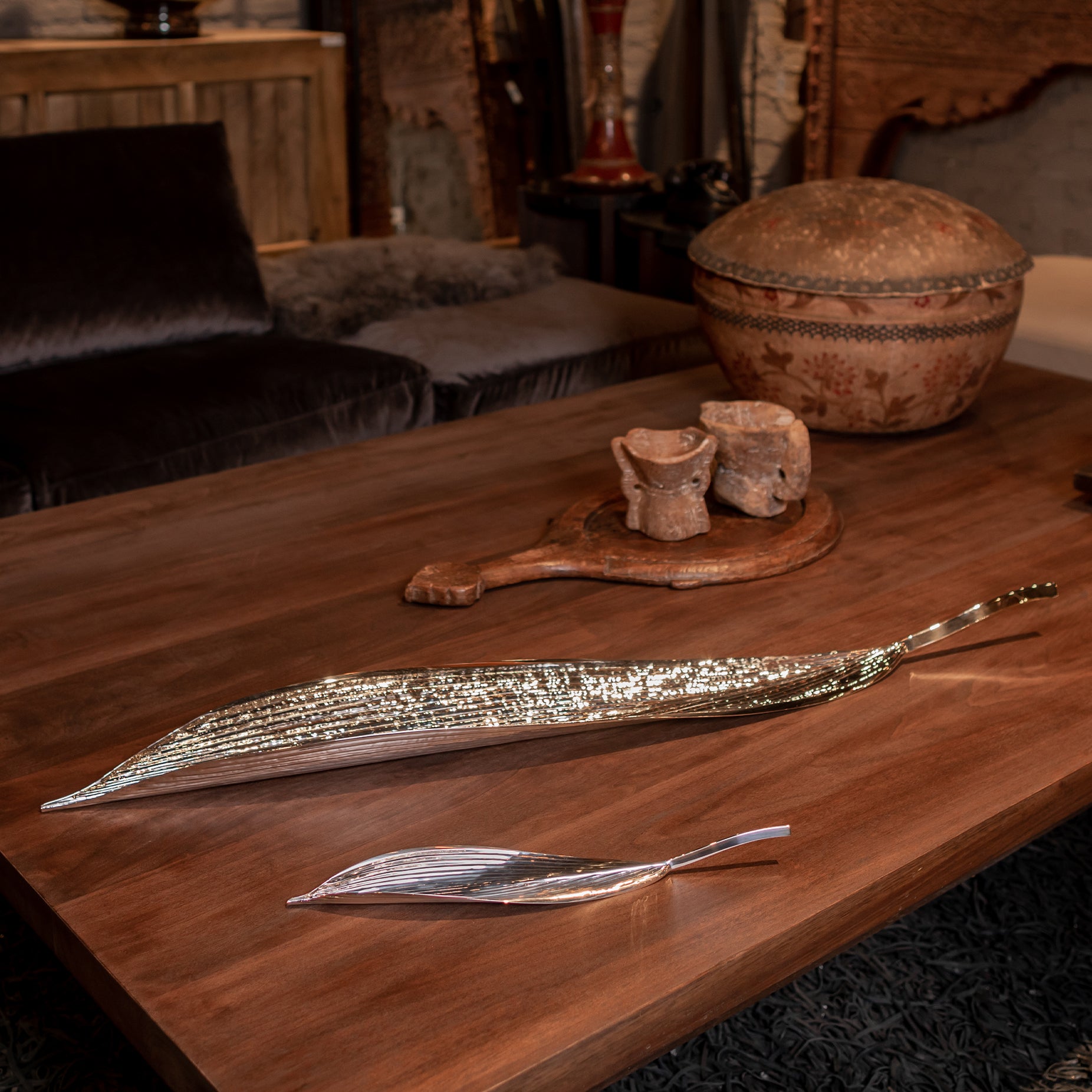 LONG LEAF CENTER PIECE 42.9"
