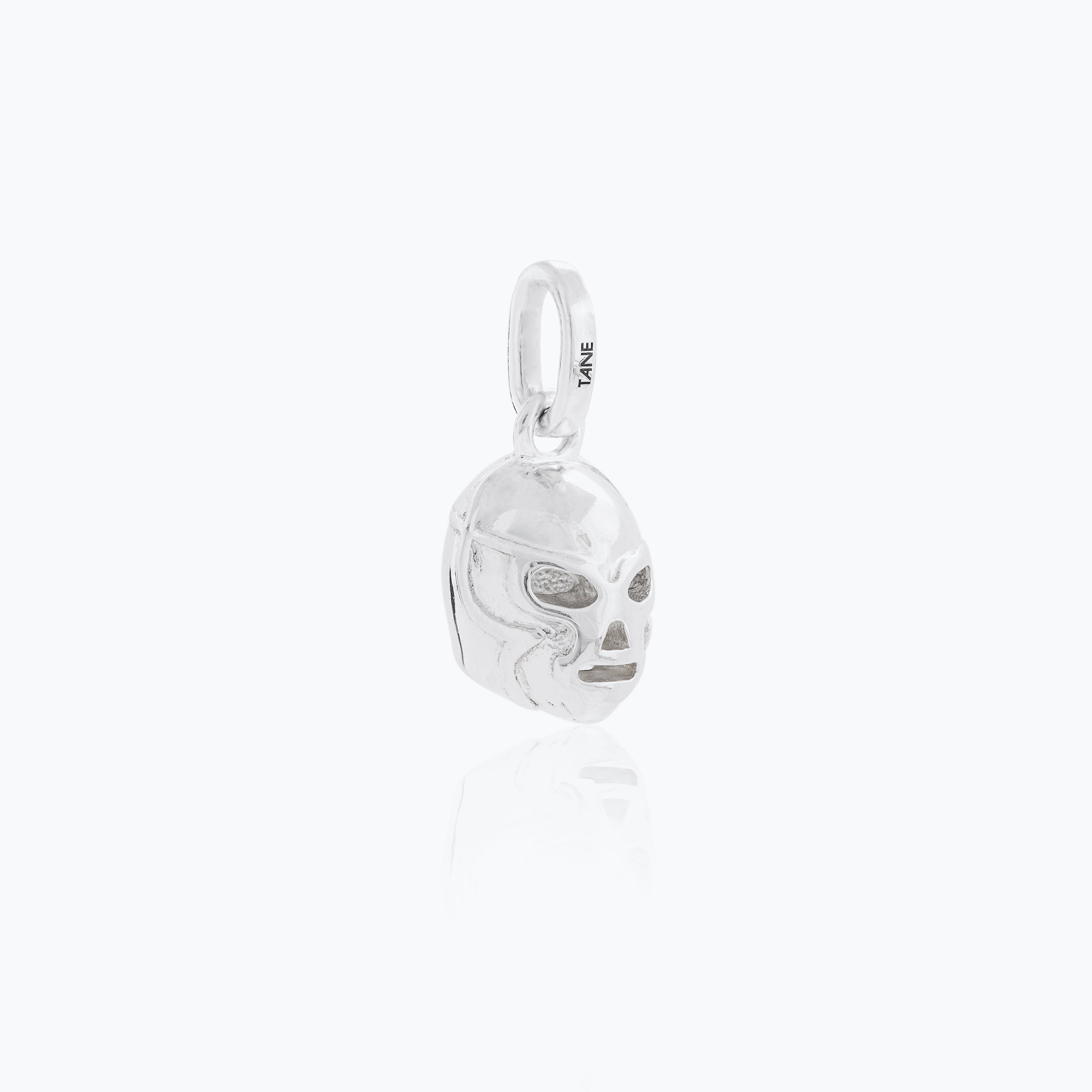 LUCHADOR CHARM