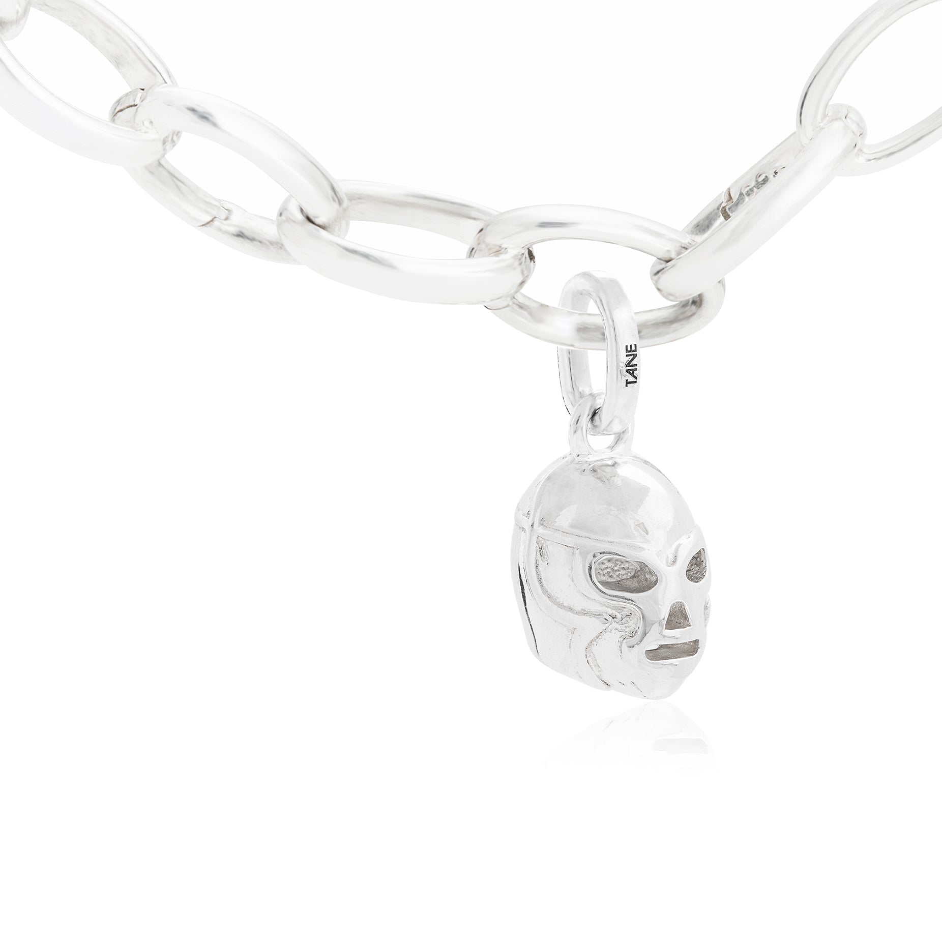 LUCHADOR CHARM