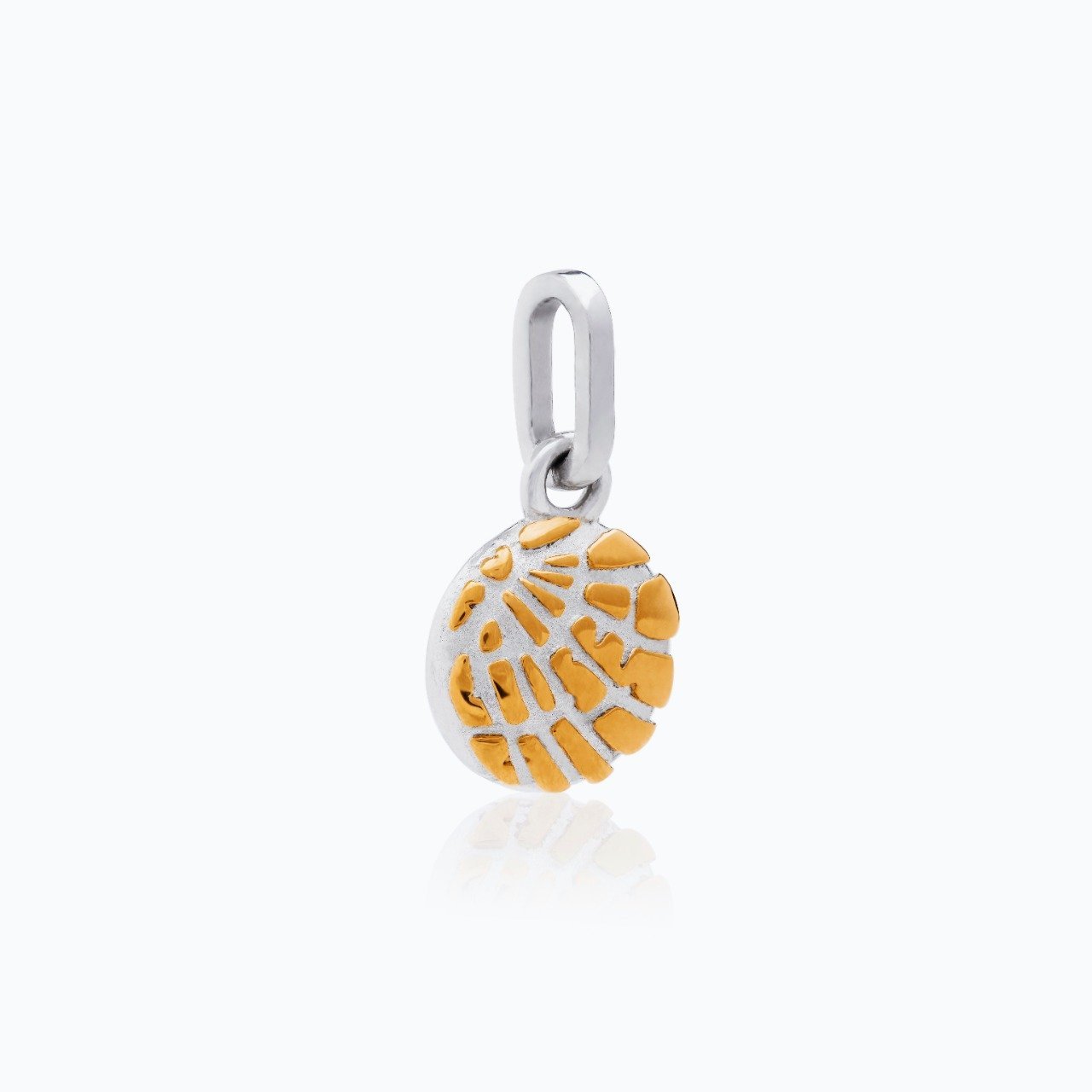 CONCHA BREAD CHARM