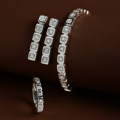 XOCOLATE TABLET DIAMANTES EARRINGS