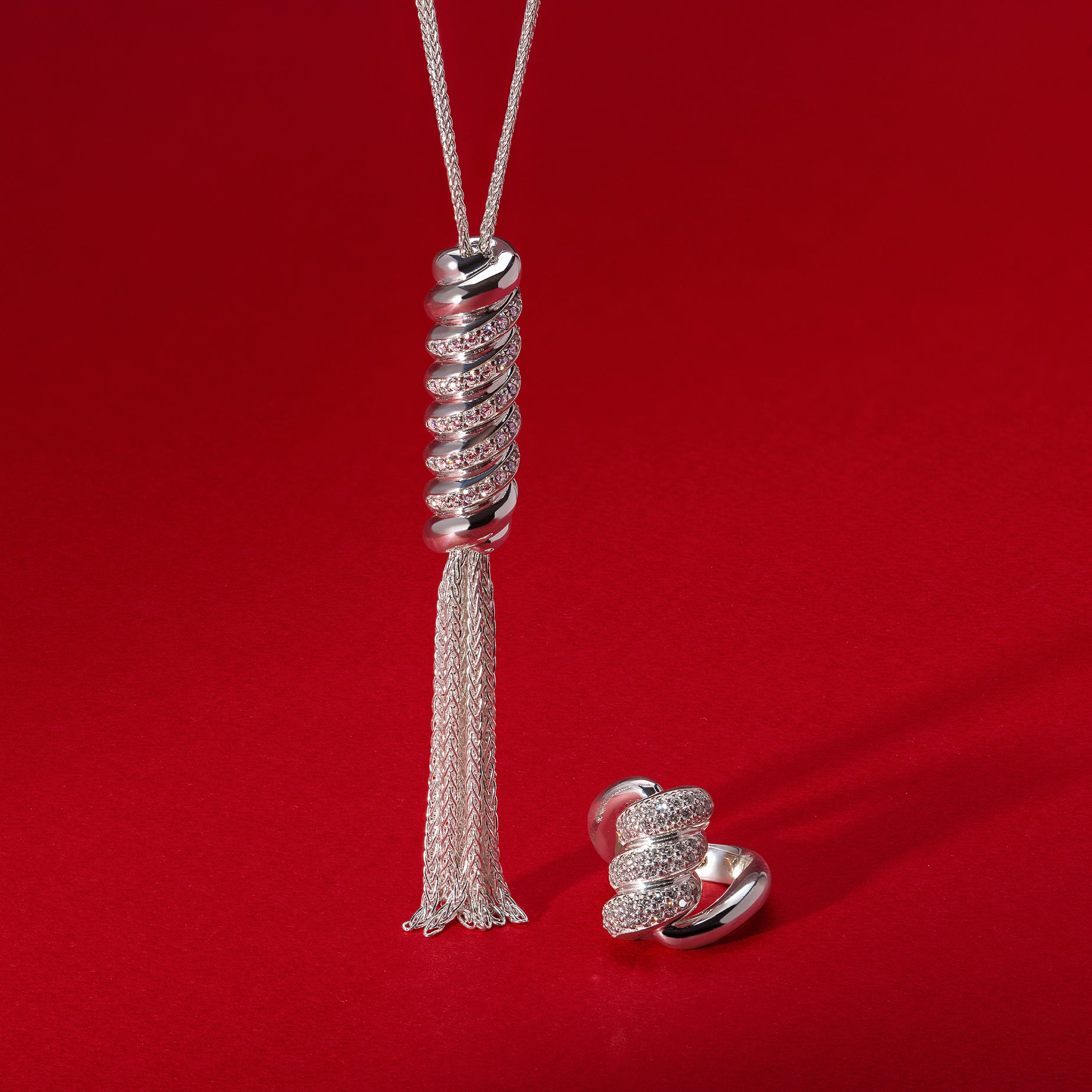 LAZOS HELIX PENDANT
