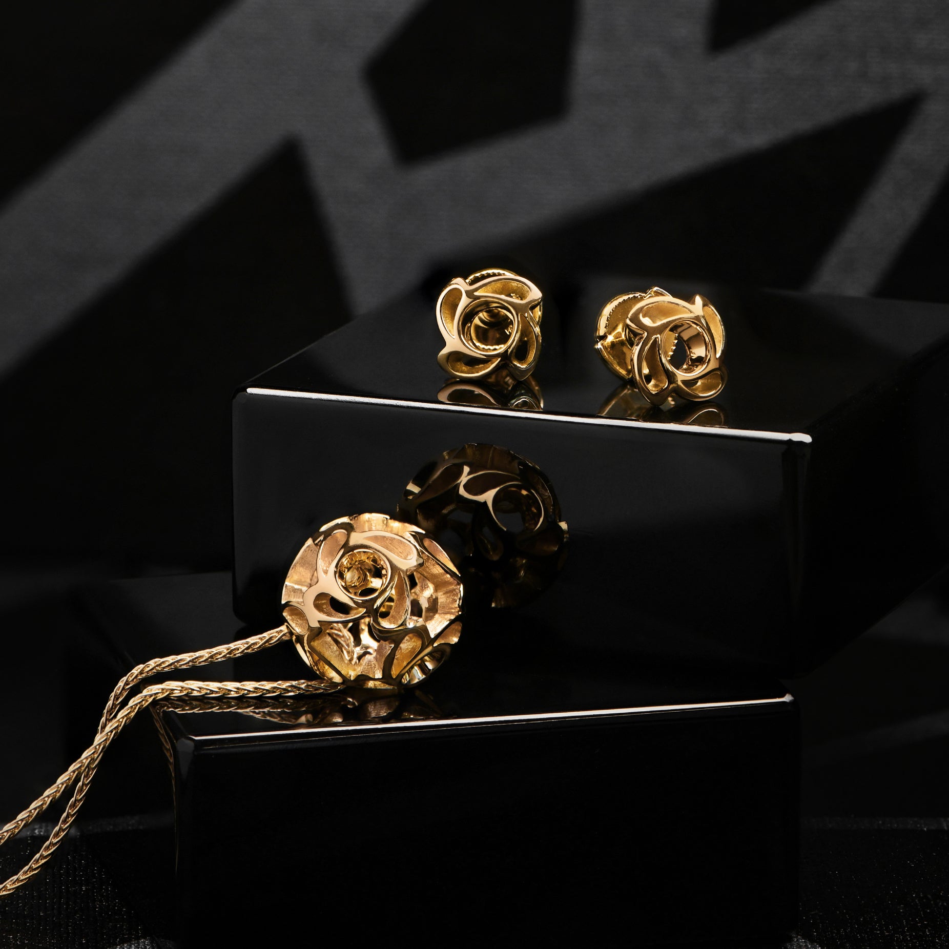 CICEK GOLD EARRINGS