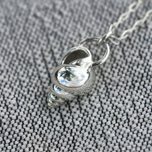 TULUM BY TANE SHELL NECKLACE