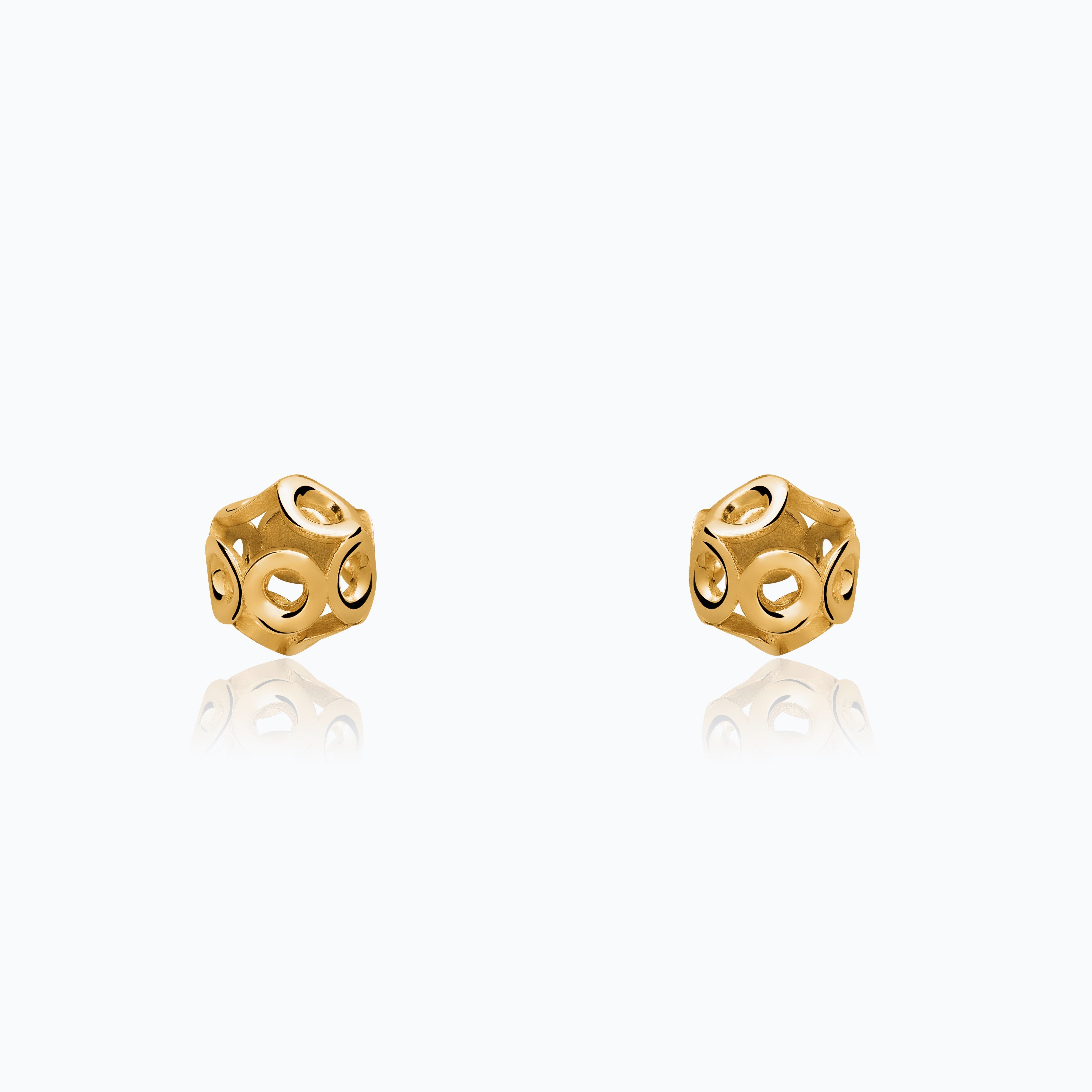 VOLCANO ROUND GOLD EARRINGS